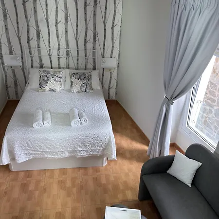 Linde Apartment Muros
